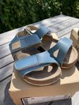 KAVAT sandaler, olika storlekar (28-29-32), från 50kr