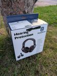 Husqvarna hörselskydd, skogshjälm