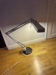 Bordslampa industri stil WASO 251