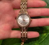 Regal klocka dam rosegold