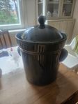 Syrningskruka 10 liter inklusive vikter. För surkål med me