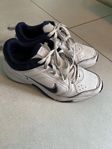 Nike Sneaker