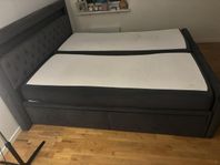 hej bortskänkes en 180cm+200cm säng läs annonsen