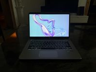 HP EliteBook 1030 G1 - m5/8gb/128GB/W11 Pro