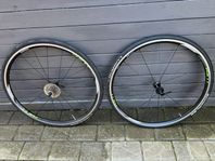 Racerhjul fälgbroms Shimano RS 11.  Kassett 105  