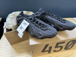 Adidas Yeezy 450 stl 10 (44) - Oanvända