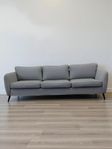 County 3-sits soffa från Mio Ljusgrått tyg