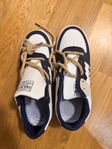Fashion shoes
