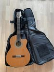 Ibanez nylonsträngad halvaukustisk gitarr