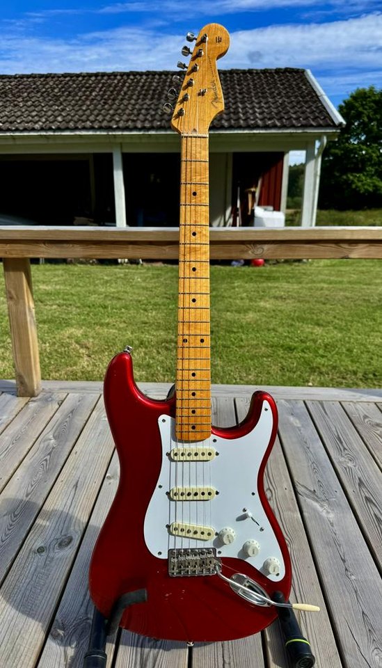 Fender American Vintage Hot R...