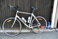trek 2.3
