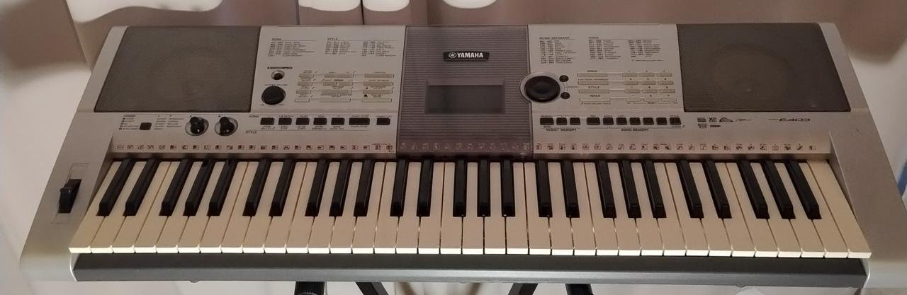 Yamaha E403 keyboard/synth