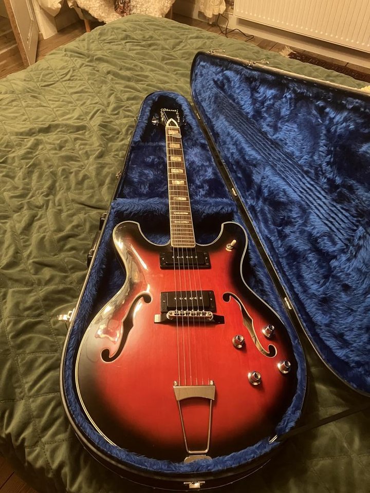 Ibanez halvakustisk 