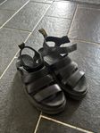 Dr Martens sandaler