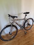 Gary Fisher Utopia hybridcykel aluminiumram