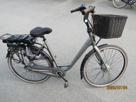 Elcyklar nästan nyskick Batavus Torino ta båda få rabatt