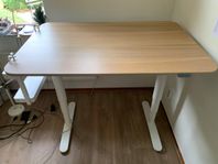 Skrivbord BEKANT IKEA (elektriskt)