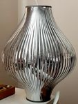 Silverfärgad taklampa