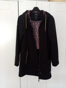 DOBSOM PARKAS svart stl. 40 som ny