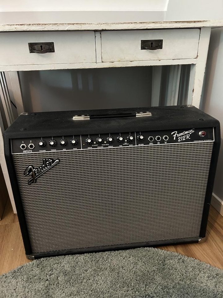 Fender Frontman 212R 100W