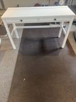 Skrivbord Hemnes