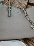 Michael Kors väska