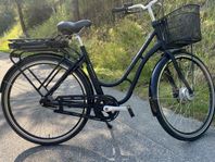 svart Monark Karin