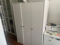 Ny Ikea garderob 3 drörrar