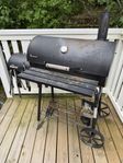 Landmann grill med rök bortskänkes