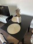 ihopfällbart matbord 