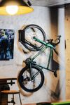 2 st Vertikalt o vinklingsbart Väggfäste mountainbike/race