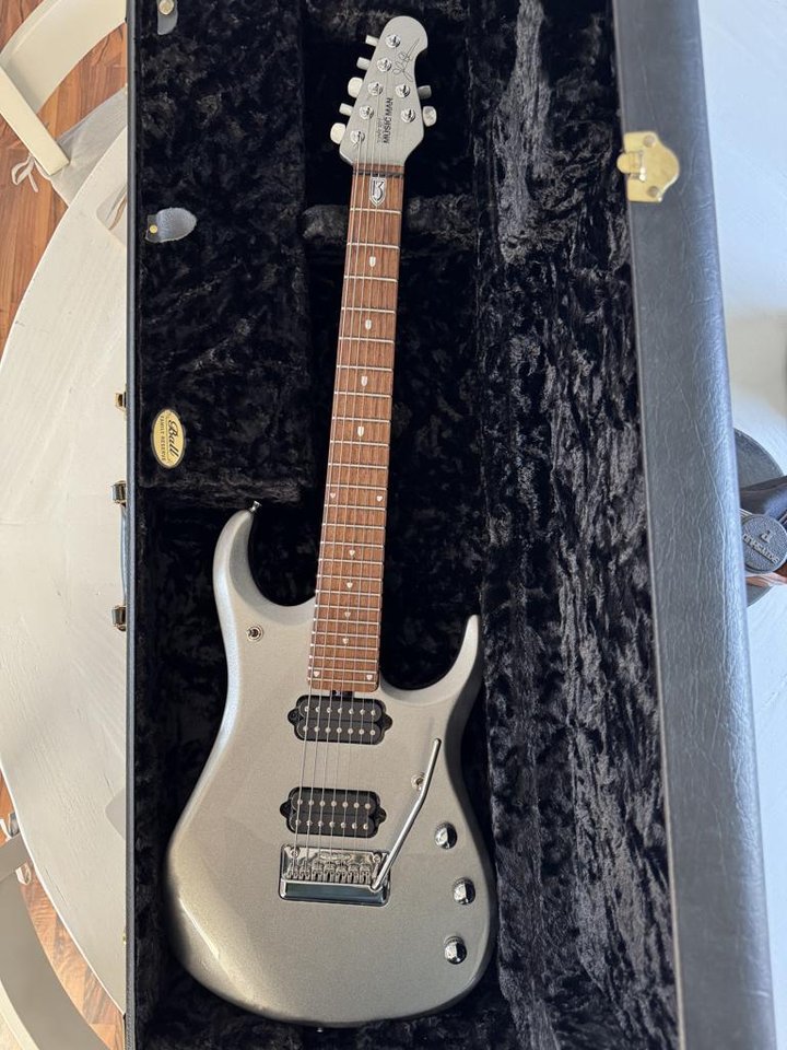 Music Man JP13-7