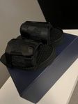 Svarta Dior alpha slides