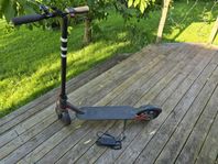 Elsparkcykel xiaomi m365 pro - 30km/h