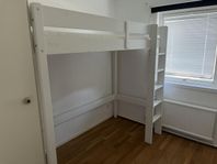 Loftsäng