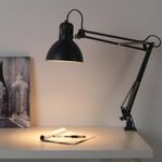 Ny skrivbordslampa