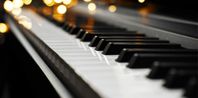Testa en pianolektion för 1 kr  - alla åldrar