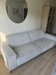 sunny soffa 