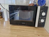 Kenwood micro 1 år gamal