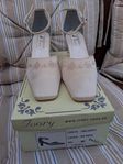 Nya Ivory shoes