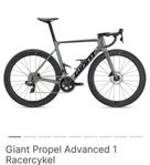 Giant Propel Advanced 1 (storlek M-L) Orion Nebula