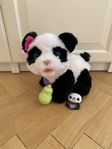 Interaktiv panda från FurReal Friends