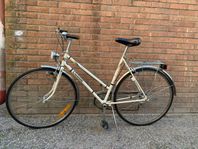 Crescent Världsmästarcykeln 28” med 5-växlar