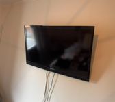 Grundig 40 tum väggfäste Apple TV medföljer 