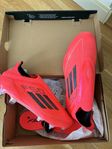 Fotbollskor F 50 - nya