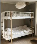 våningssäng Oliver furniture woods vit ek