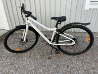 White AX Pearl Hybrid 28" hjul  8 växlar Storlek . S/16"