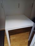 Ikea bord ( melltorp )
