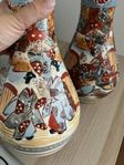 Handmålad vas i japansk stil