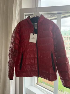 Moncler jacka 